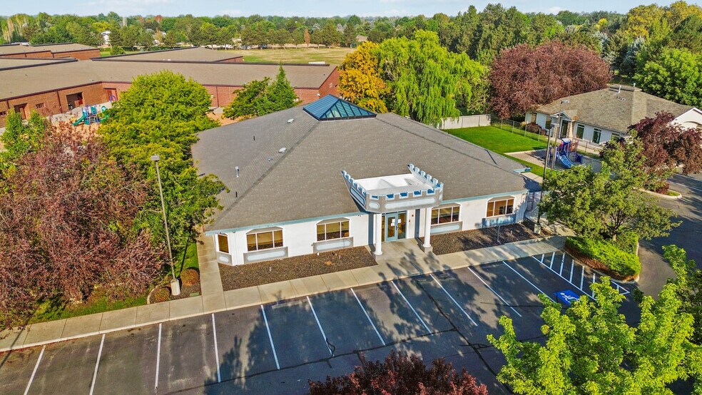 2501 N Stokesberry Pl, Meridian, ID à vendre - Photo du bâtiment - Image 3 de 9