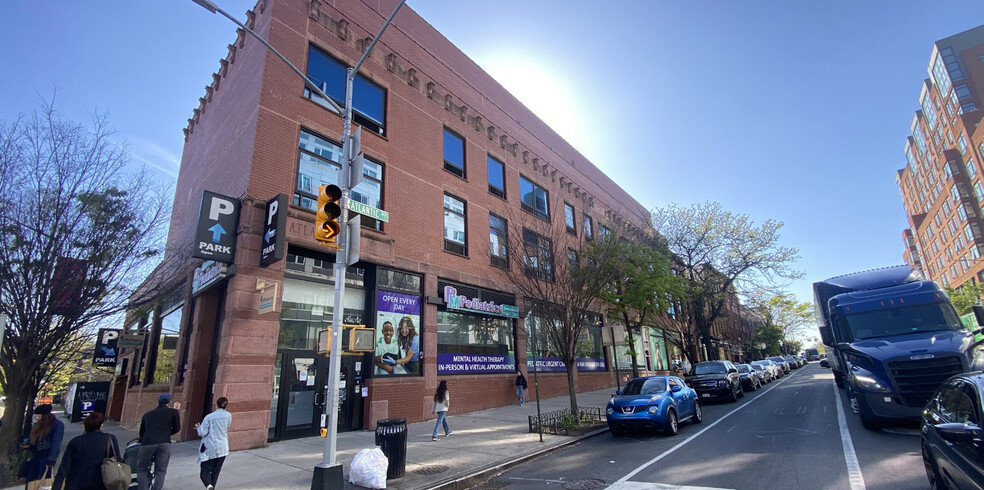 233 Pacific St, Brooklyn, NY for lease - Building Photo - Image 2 of 11