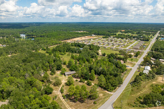 123 Wildwood Lakes Dr, DeFuniak Springs, FL - aerial  map view - Image1