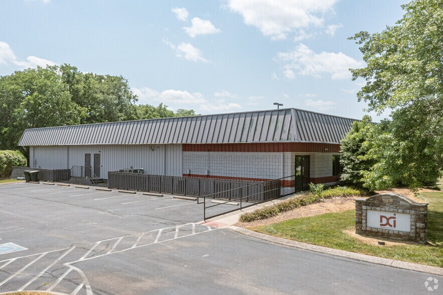 805 Teal Dr, Gallatin, TN à vendre - Photo principale - Image 1 de 4