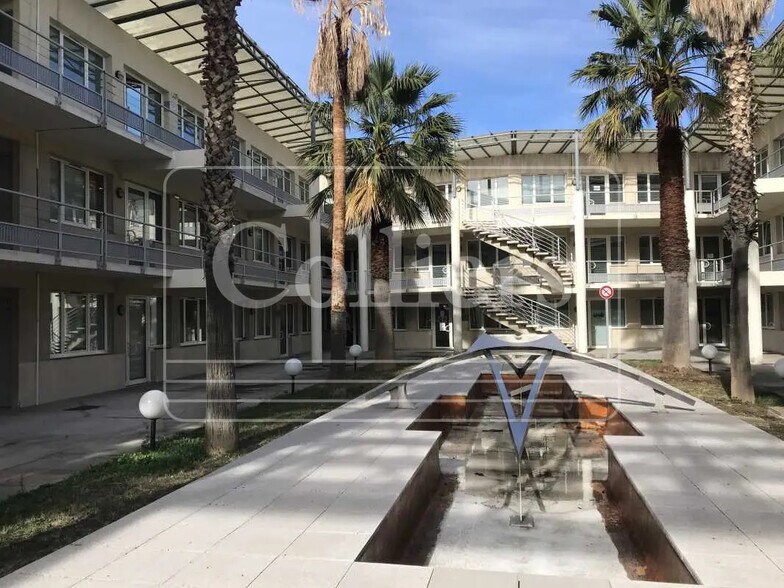 Bureau dans Marseille à louer - Photo du bâtiment - Image 1 de 1