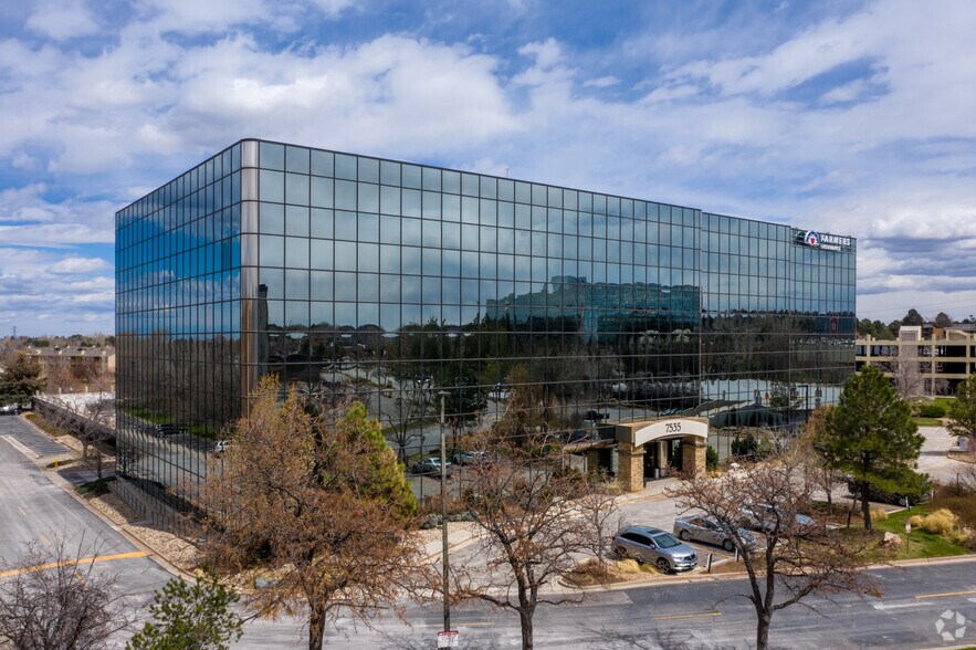 7535 E Hampden Ave, Denver, CO à louer - Photo du bâtiment - Image 2 de 17