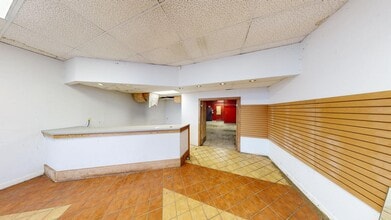 5800-6022 W Jefferson Blvd, Fort Wayne, IN à louer Photo intérieure- Image 2 de 2