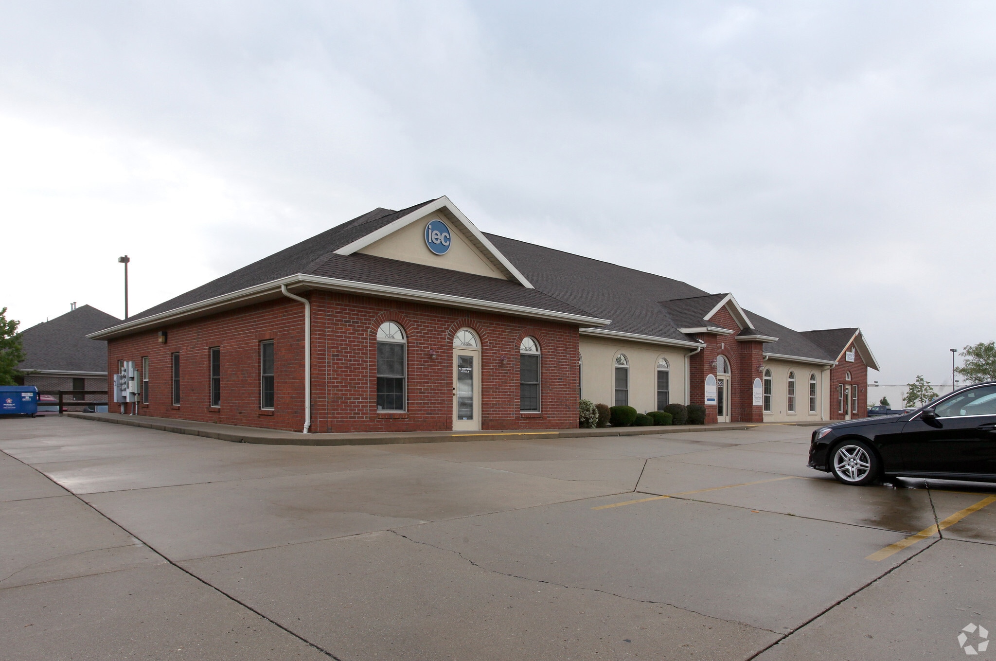 3652 Rome Dr, Lafayette, IN for lease Primary Photo- Image 1 of 10