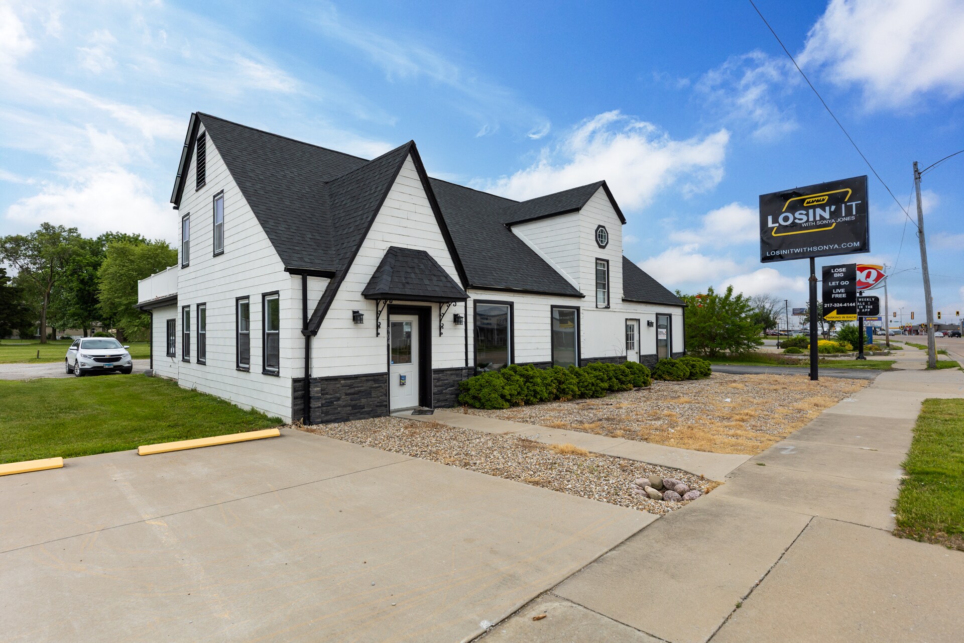 904 W Union Ave, Litchfield, IL à vendre Photo du bâtiment- Image 1 de 27