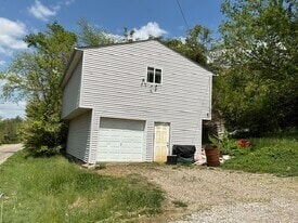 7312 E Miami River Rd, Cincinnati, OH à vendre - Photo du bâtiment - Image 2 de 2