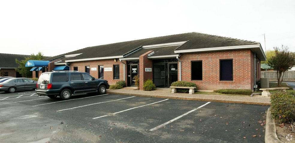 4025 E Southcross Blvd, San Antonio, TX à vendre - Photo principale - Image 1 de 1