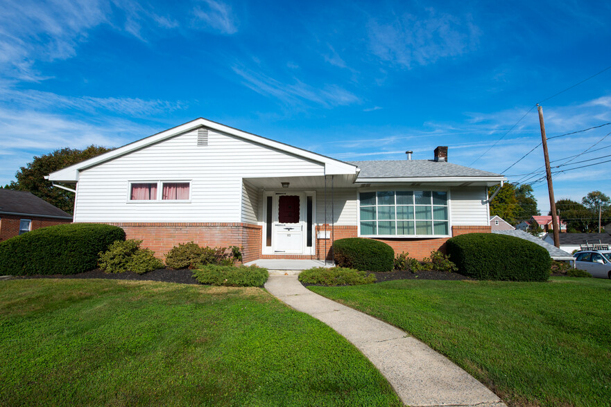 901-903 Chestnut St, Emmaus, PA à vendre - Photo du bâtiment - Image 1 de 1