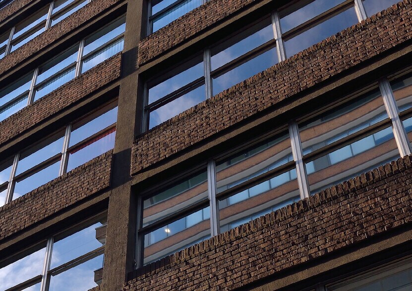 4 Minshull St, Manchester for lease - Building Photo - Image 3 of 6