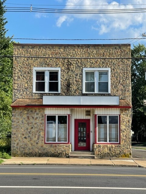 6 E Camden Ave, Moorestown, NJ, 08057 portefeuille de 2 propriétés à vendre sur LoopNet.ca Photo du bâtiment- Image 1 de 17