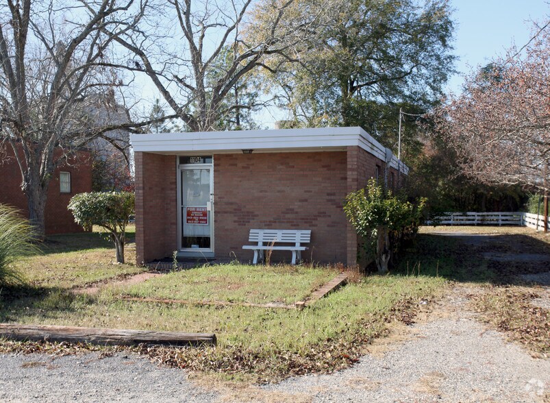 1104 S Main St, Marion, SC à louer - Photo du bâtiment - Image 2 de 2