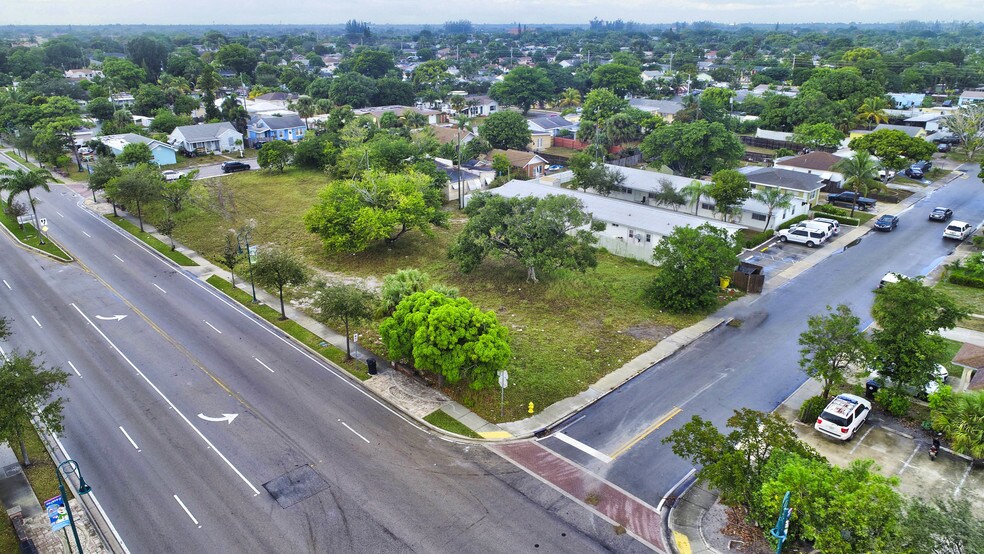 1212 10th Ave N, Lake Worth, FL à vendre - Aérien - Image 2 de 3