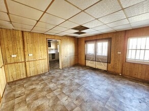 Station Rd, Bexhill On Sea for lease Interior Photo- Image 1 of 3