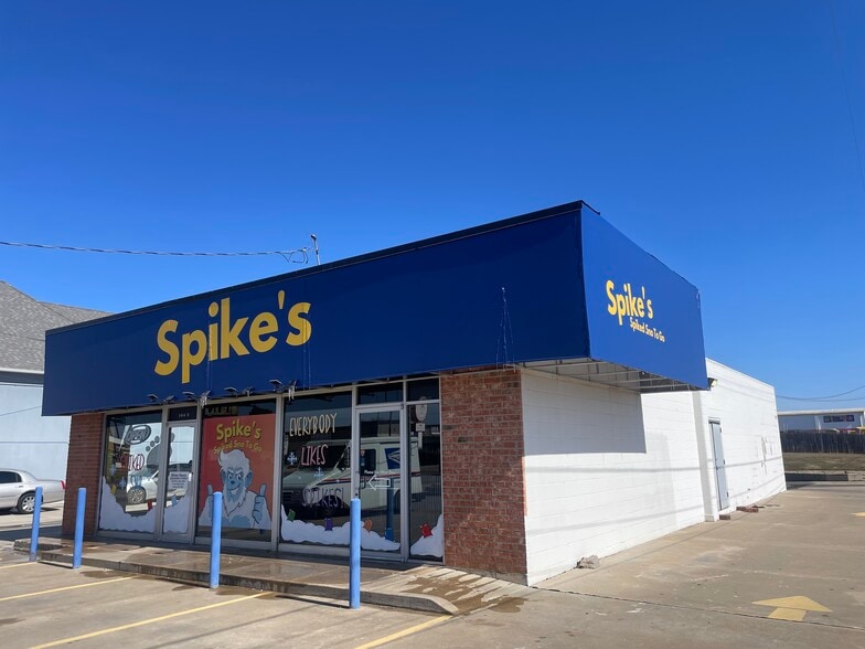 904 S Air Depot Blvd, Oklahoma City, OK for sale - Building Photo - Image 2 of 8