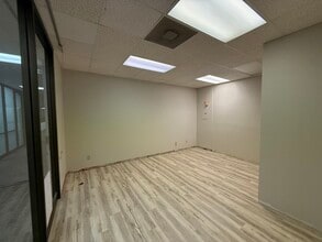 500 Dakota Ave, Wahpeton, ND for lease Interior Photo- Image 2 of 2