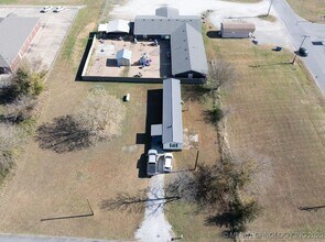 1104 Campbell Rd, Warner, OK - AERIAL  map view