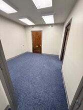 121 S Broadway Ave, Tyler, TX for lease Interior Photo- Image 2 of 6