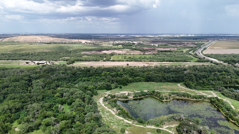 9217 Nelson Rd, San Antonio, TX à vendre - Photo principale - Image 3 de 13
