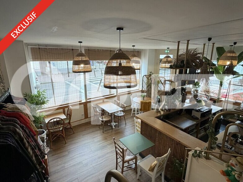 Retail in Le Havre for lease - Interior Photo - Image 3 of 6