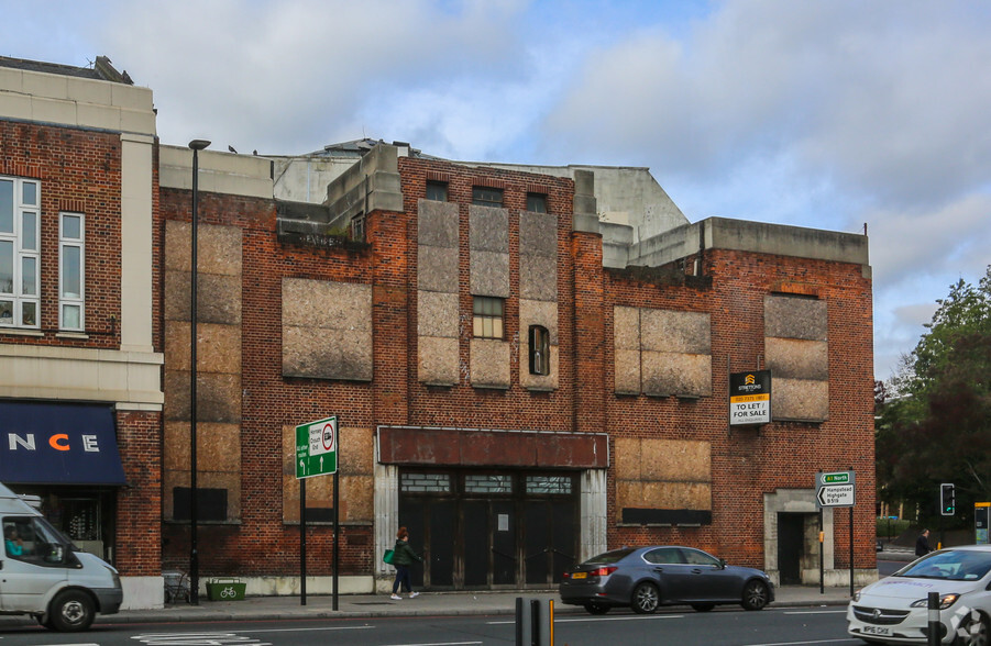 Archway Rd, London à louer - Photo du bâtiment - Image 2 de 5