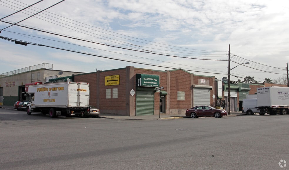 1321 Oak Point Ave, Bronx, NY à vendre - Photo principale - Image 1 de 4