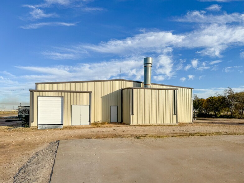 2585 W Interstate 20, Odessa, TX à vendre - Photo du bâtiment - Image 3 de 19