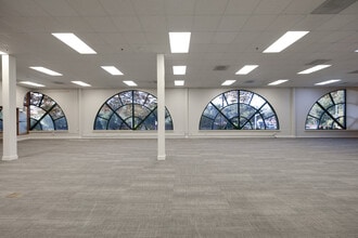 1705 El Camino Real, Palo Alto, CA à louer Photo intérieure- Image 2 de 9