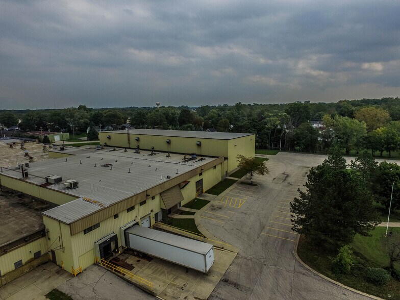 9864 Church St, Bridgman, MI à louer - Photo du bâtiment - Image 2 de 7