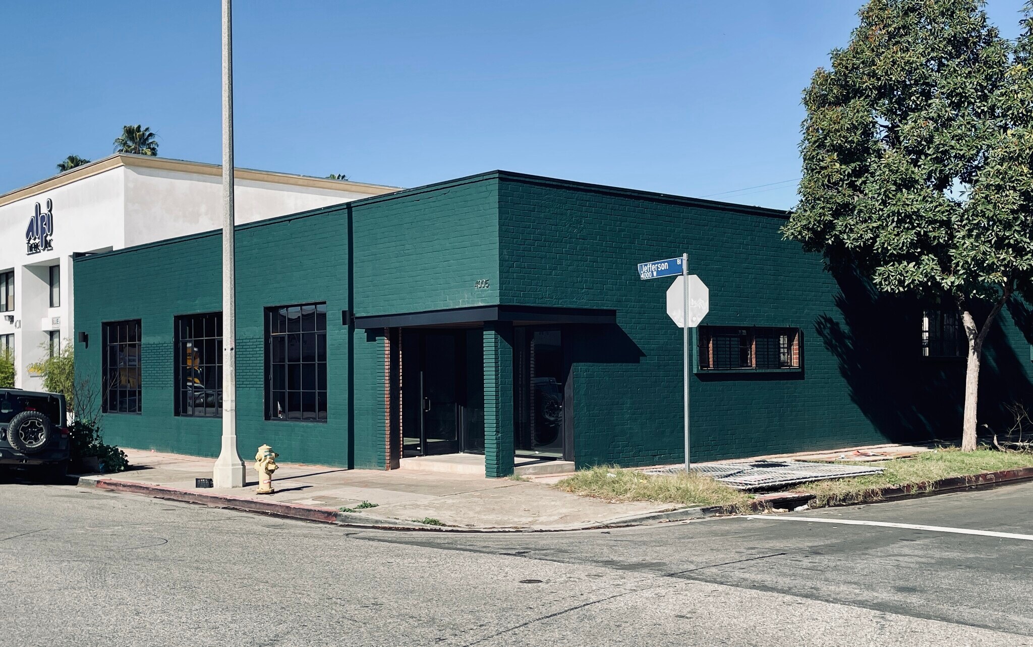 4005 W Jefferson Blvd, Los Angeles, CA à louer Photo du bâtiment- Image 1 de 15
