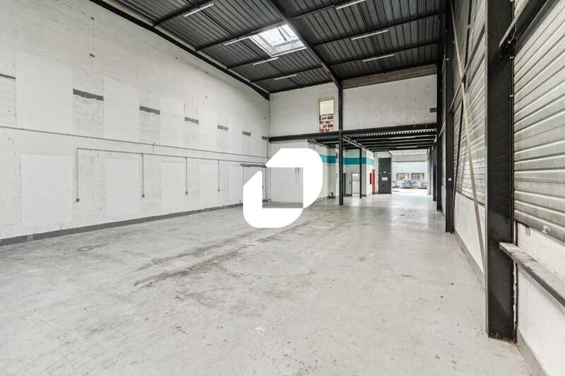 Route De La Bonde, Massy for lease - Interior Photo - Image 2 of 15