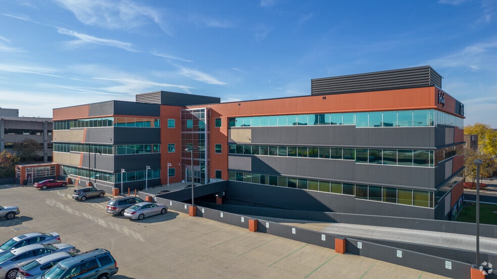 775 W Broad St, Columbus, OH à louer - Photo du bâtiment - Image 3 de 20