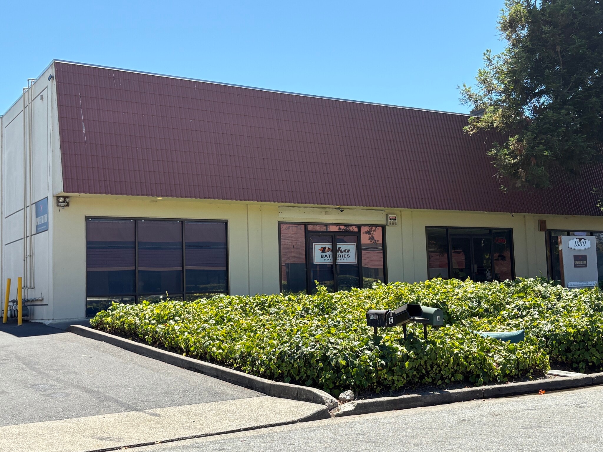 1330 Ross St, Petaluma, CA à louer Photo intérieure- Image 1 de 9