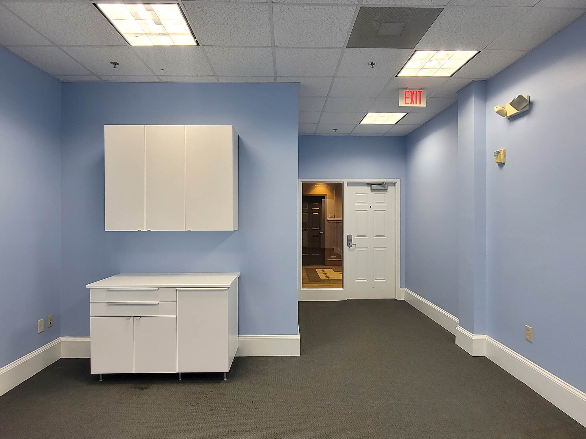 1096 Assembly Dr, Fort Mill, SC for lease Interior Photo- Image 1 of 9