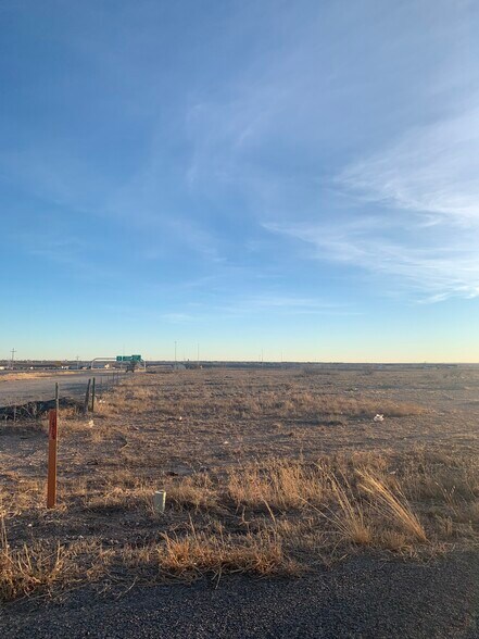 6100 Main St, Roswell, NM à vendre - Photo du bâtiment - Image 2 de 55