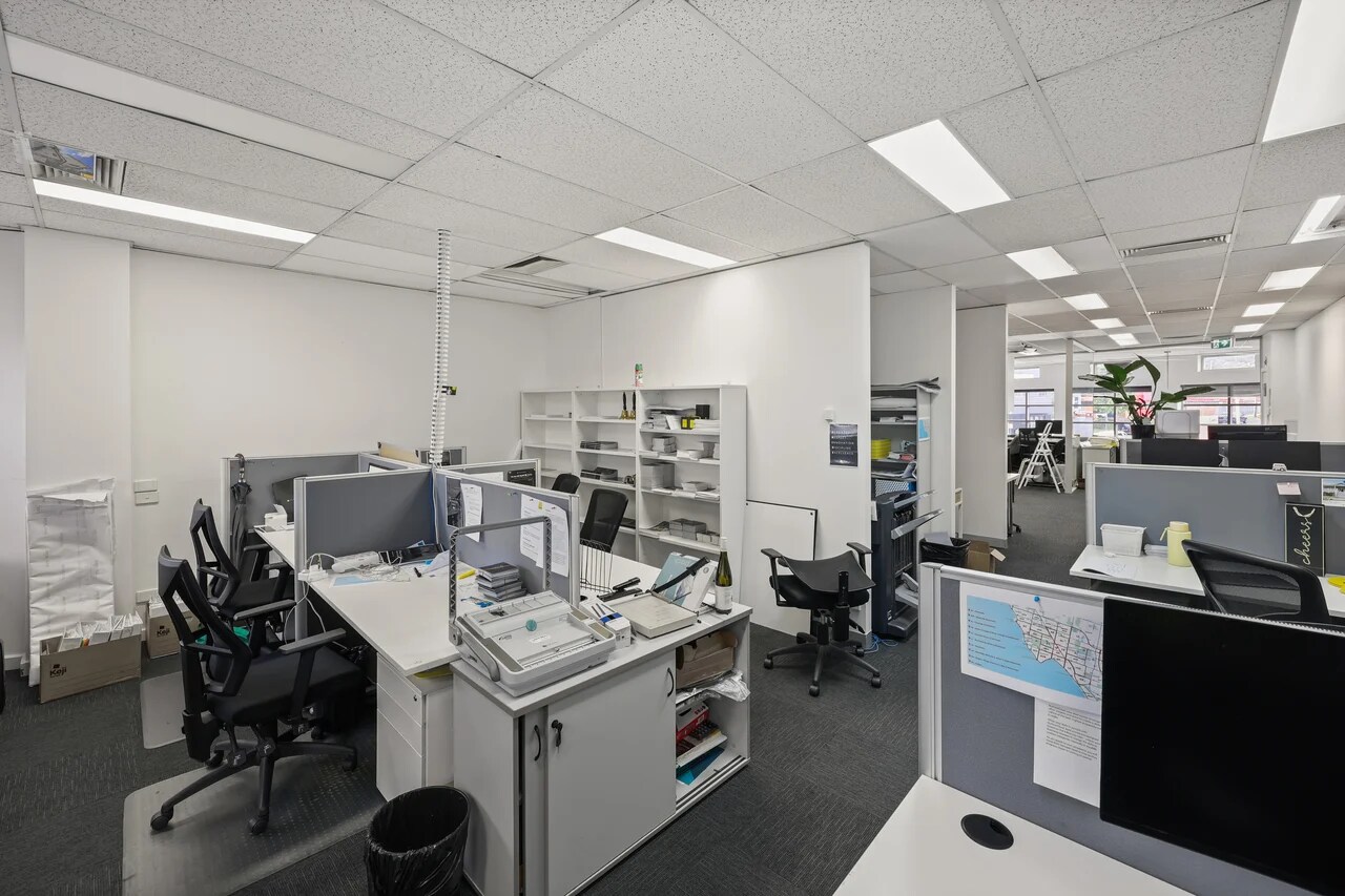 350 Charman Rd, Cheltenham for lease Interior Photo- Image 1 of 6