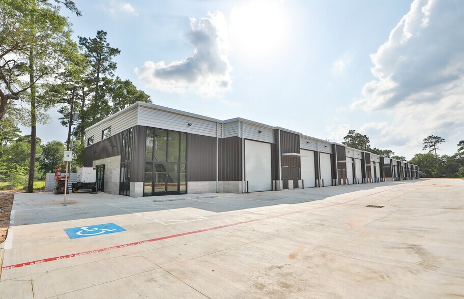 12402 Malcomson Rd, Houston, TX à vendre - Photo du bâtiment - Image 2 de 27