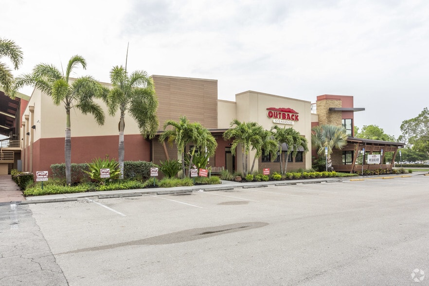 12995 S Cleveland Ave, Fort Myers, FL for sale - Building Photo - Image 2 of 3