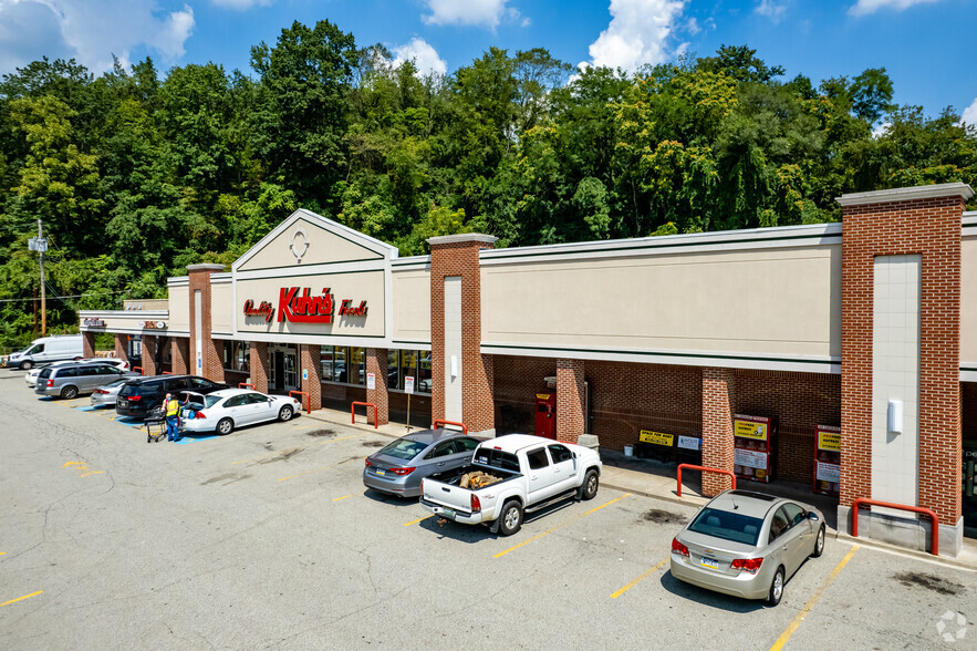 700 Beulah Rd, Turtle Creek, PA for lease - Building Photo - Image 1 of 4