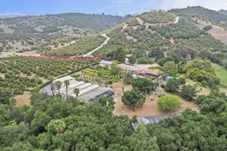 48600 Via Vaquero, Temecula, CA for lease Interior Photo- Image 1 of 13