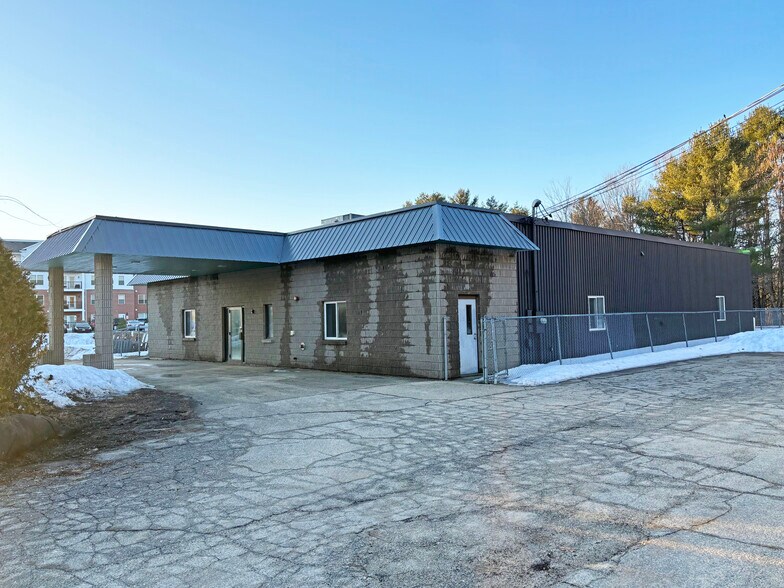 154 Mount Auburn Ave, Auburn, ME à louer - Photo du bâtiment - Image 2 de 2