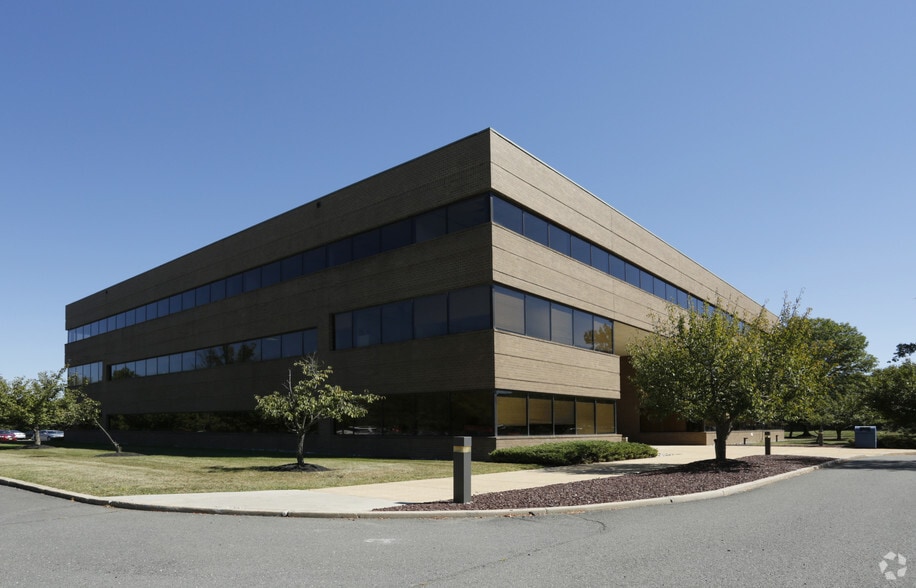 830 Bear Tavern Rd, Ewing, NJ for sale - Building Photo - Image 3 of 7