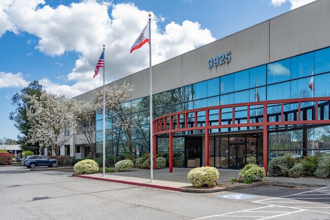 More details for 3925 Cypress Dr, Petaluma, CA - Flex for Lease