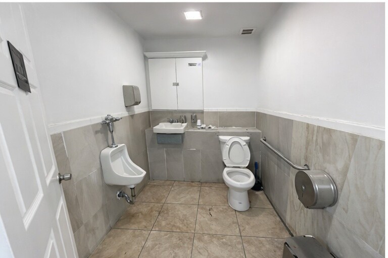 182 Jamaica ave, Jamaica, NY à louer - Photo intérieure - Image 3 de 4