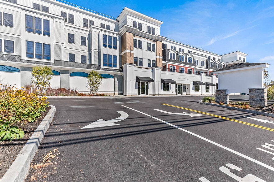 22 Everett St, Westwood, MA for lease - Building Photo - Image 3 of 10