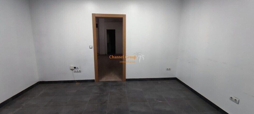 Retail in Elche, Alicante for sale - Building Photo - Image 3 of 6