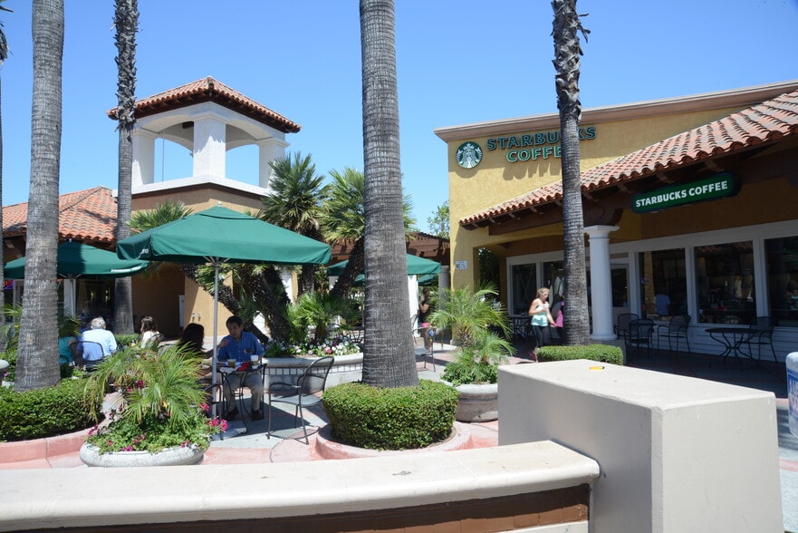 2502-2522 Jamacha Rd, El Cajon, CA for lease - Building Photo - Image 2 of 12