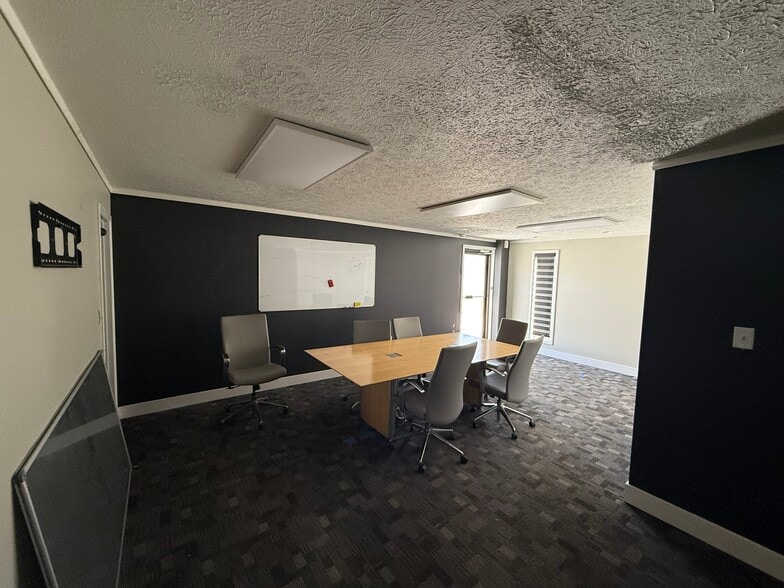 200 Industry Dr, Carlisle, OH for lease - Building Photo - Image 3 of 29