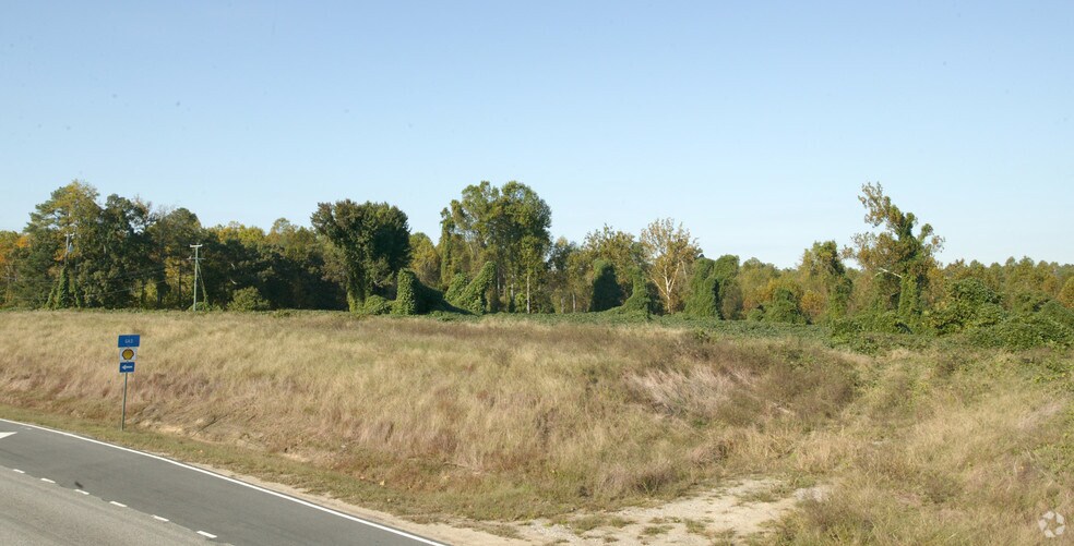 7605 Croaker Rd, Williamsburg, VA à vendre - Photo du bâtiment - Image 1 de 2