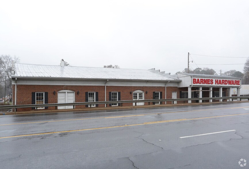 910 Veterans Memorial Hwy, Mableton, GA à louer - Photo du bâtiment - Image 2 de 4