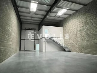 More details for 5-8 Rue Suzanne Bernard, Mérignac - Multiple Space Uses for Lease